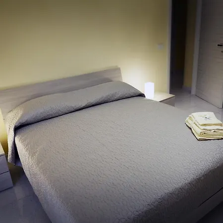 Stanza Eucalipto Guest house