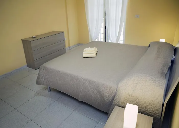 Stanza Eucalipto 3* Caserta